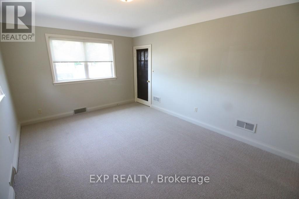 106 HAIG STREET - 3