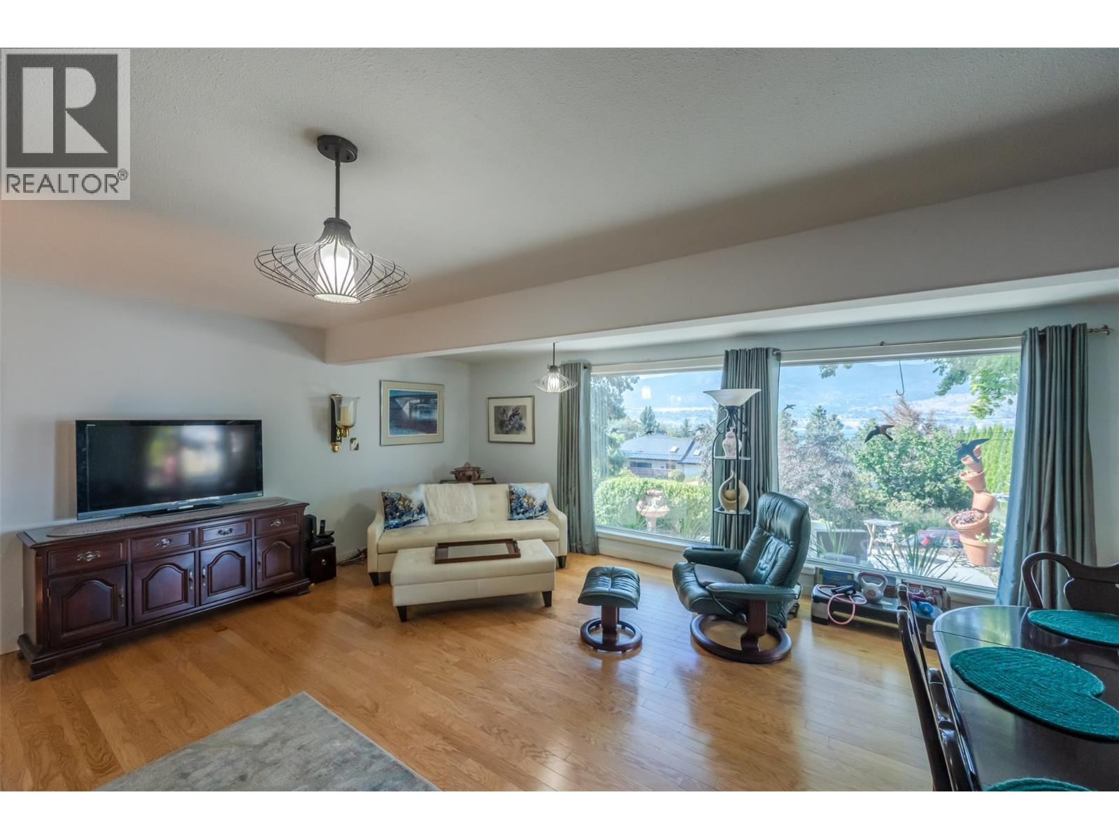 153 Lower Bench Road, Penticton