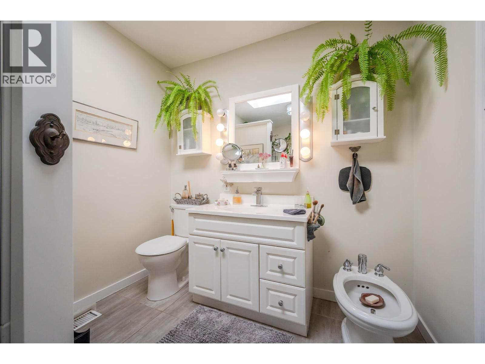 153 Lower Bench Road, Penticton