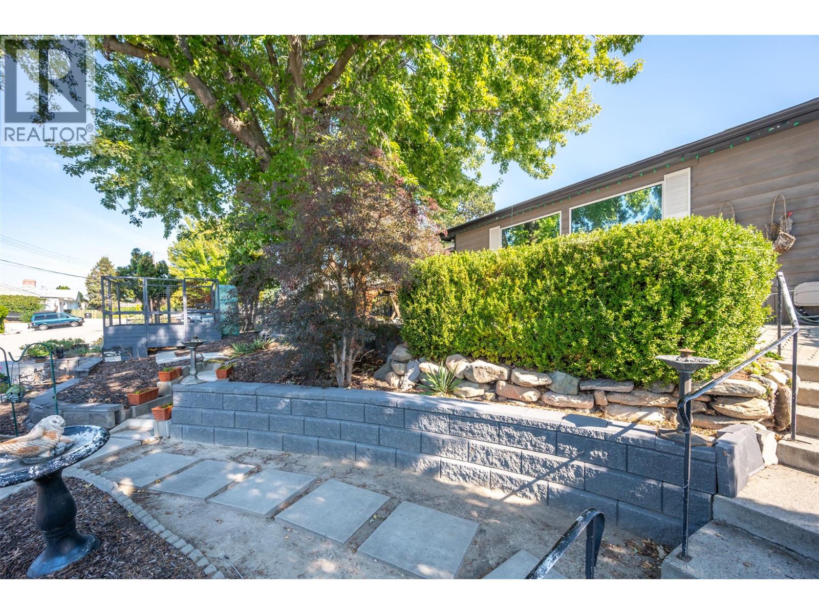 153 Lower Bench Road, Penticton