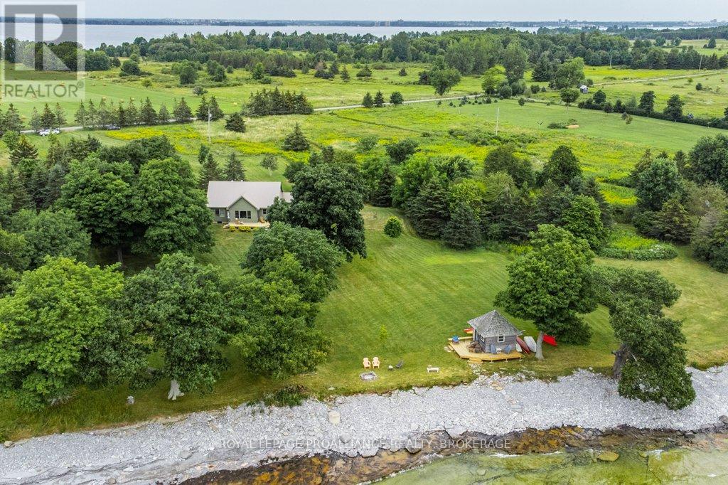 395 NINE MILE POINT ROAD - 1