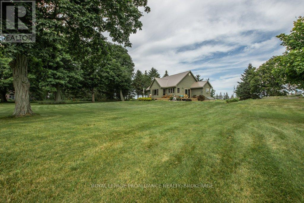 395 NINE MILE POINT ROAD - Image 36