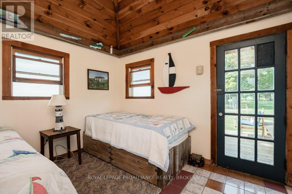 395 NINE MILE POINT ROAD - Image 39