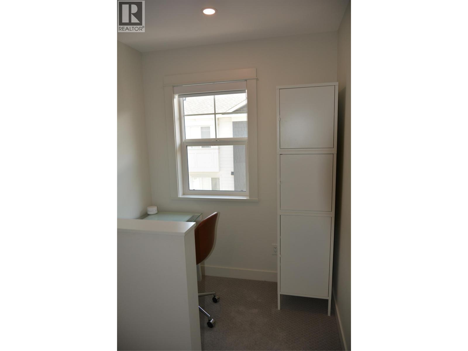 #104 1393 9TH Avenue - 11