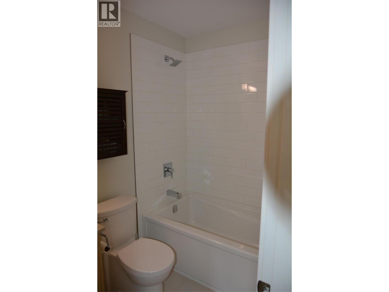 #104 1393 9TH Avenue - 14