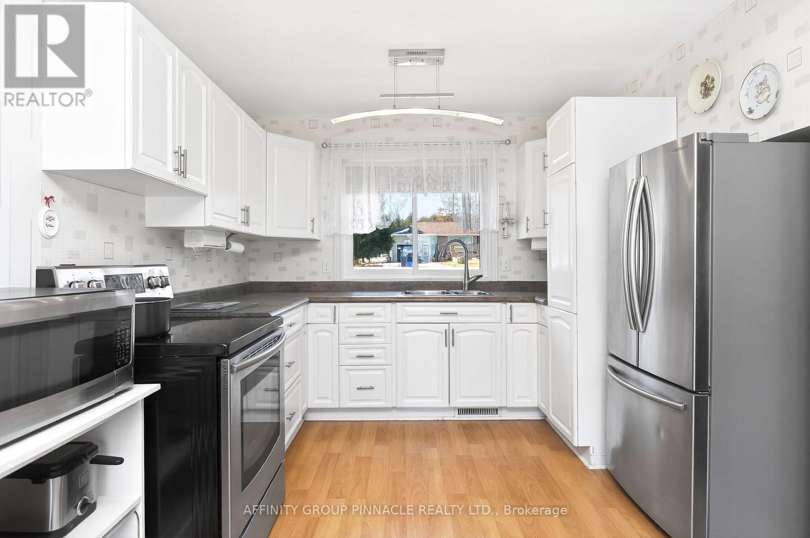 272 CROSBY DRIVE - 9