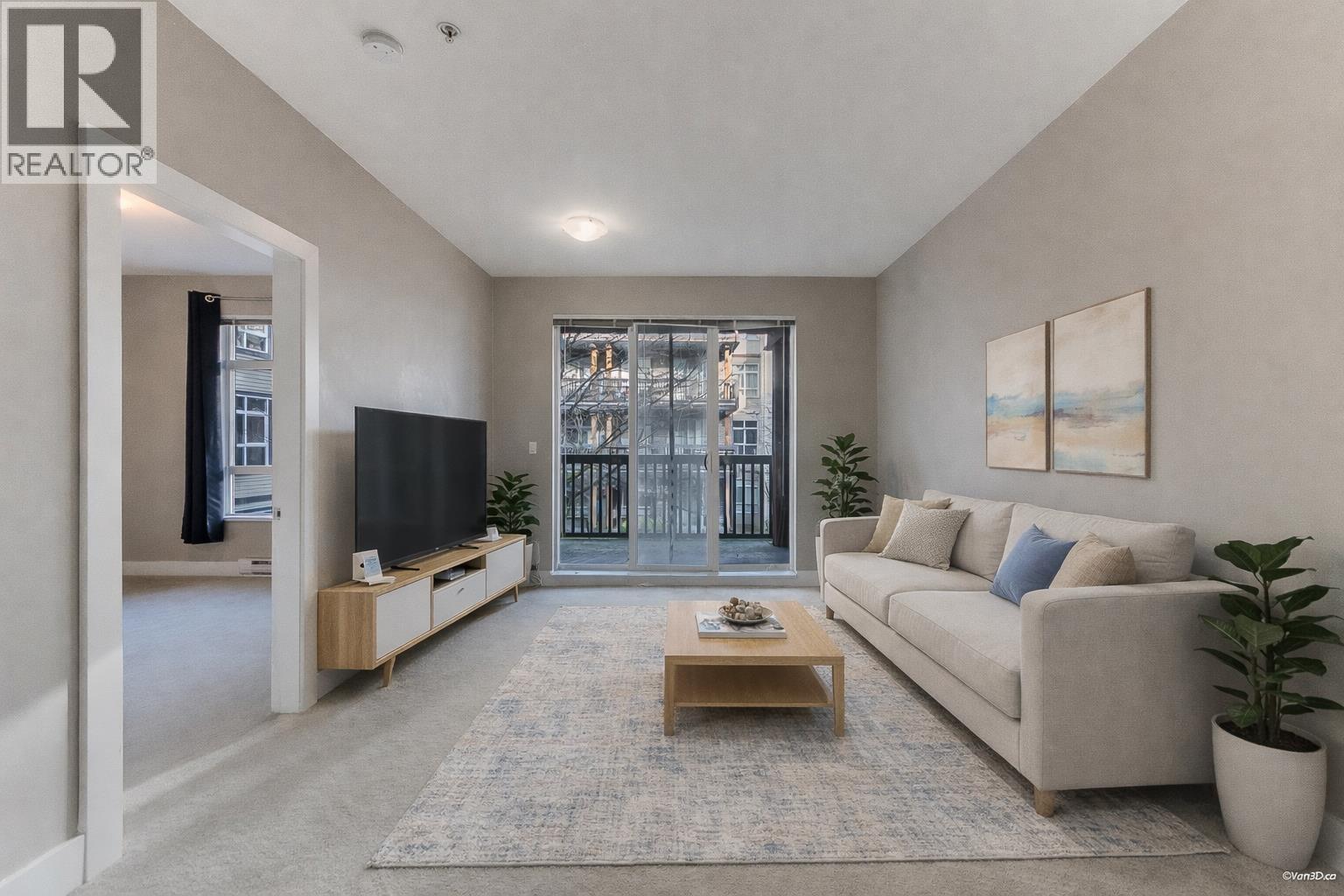 201 9233 FERNDALE ROAD, Richmond