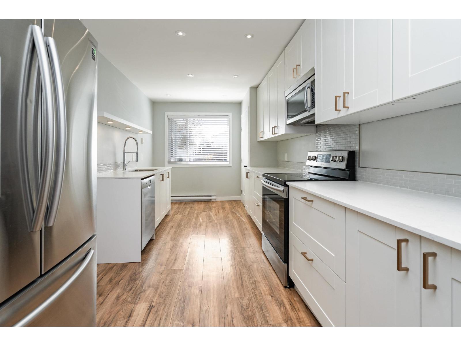 182 SPRINGFIELD DRIVE, Langley