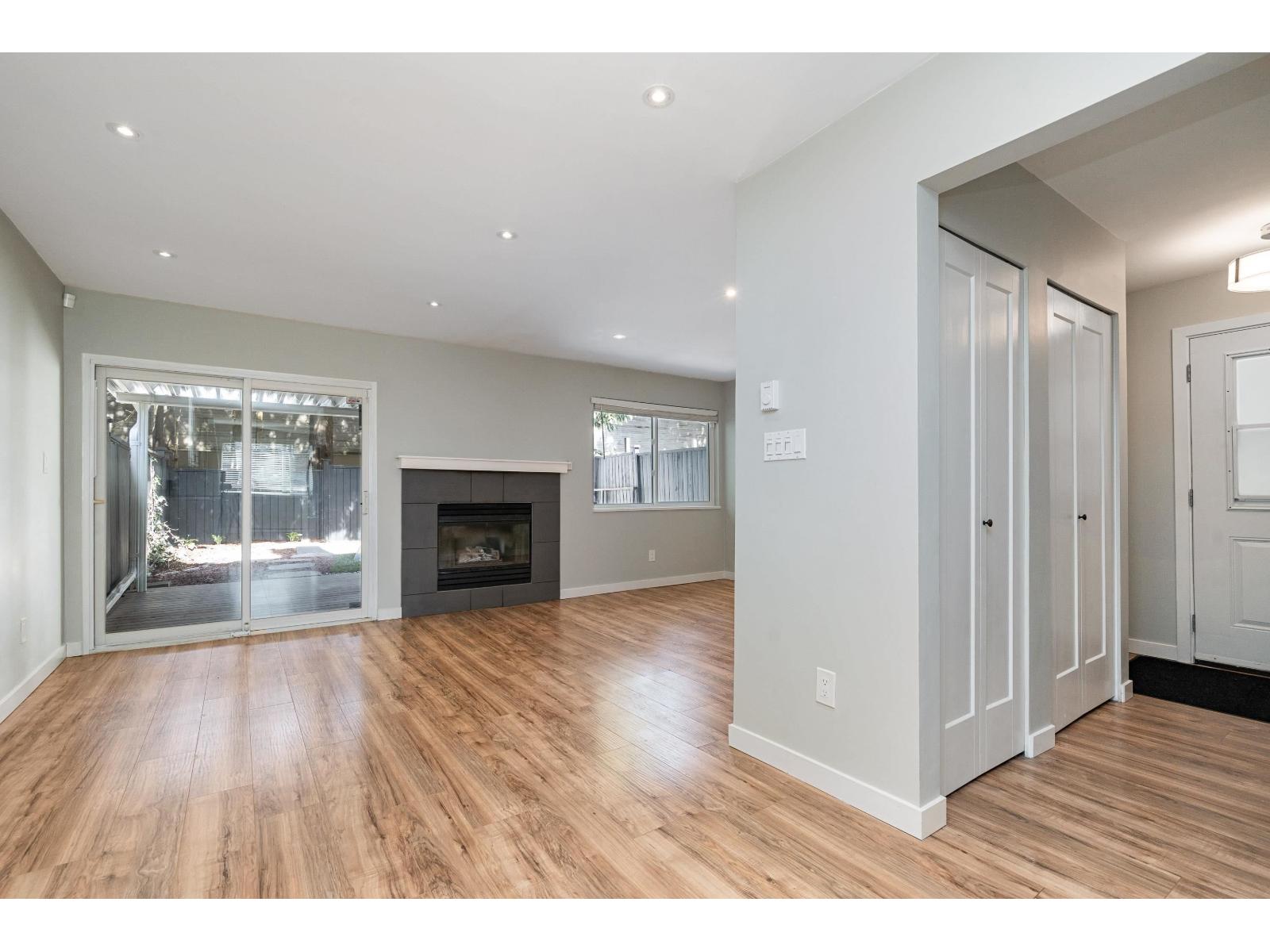 182 SPRINGFIELD DRIVE, Langley