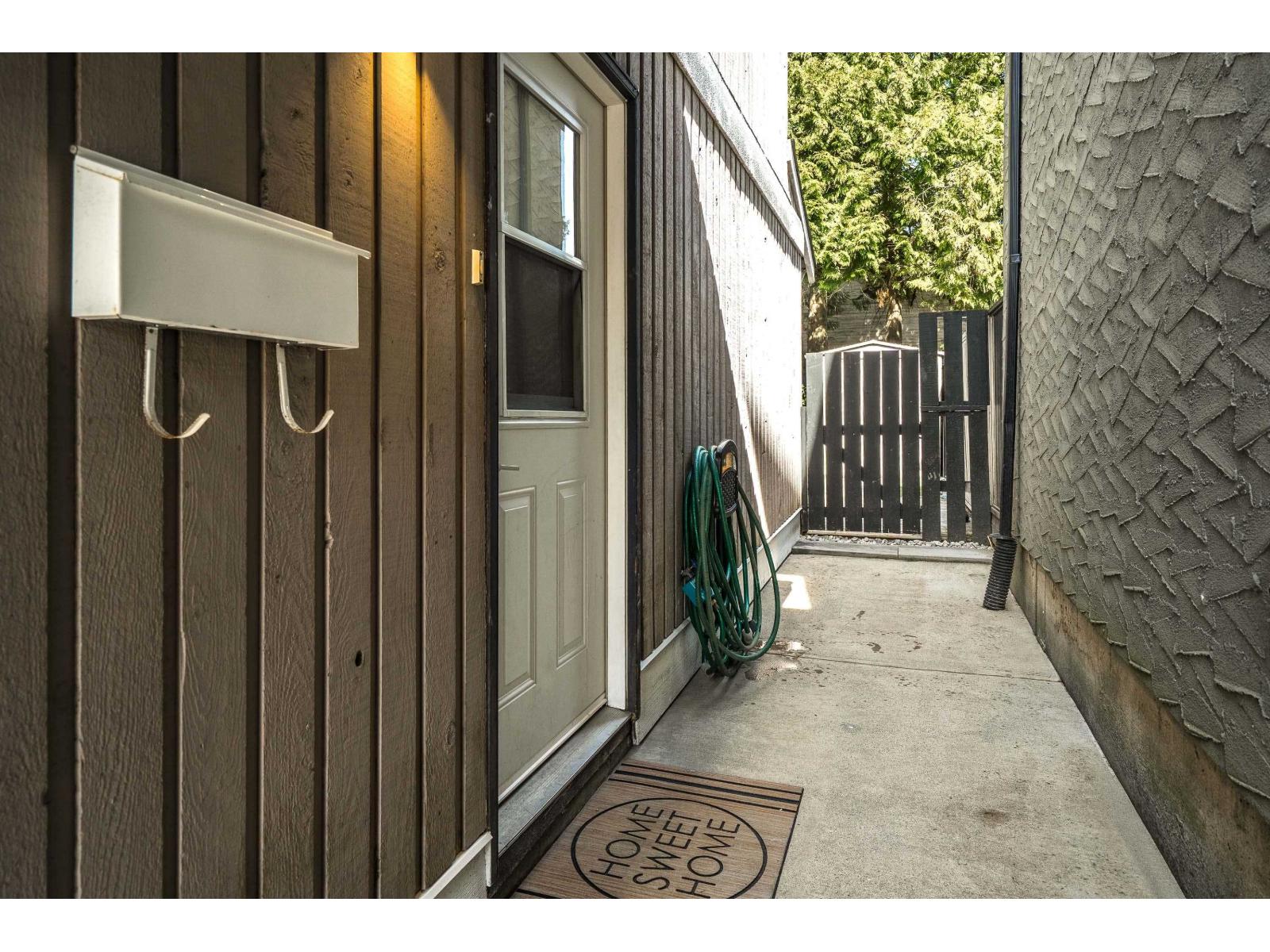 182 SPRINGFIELD DRIVE, Langley