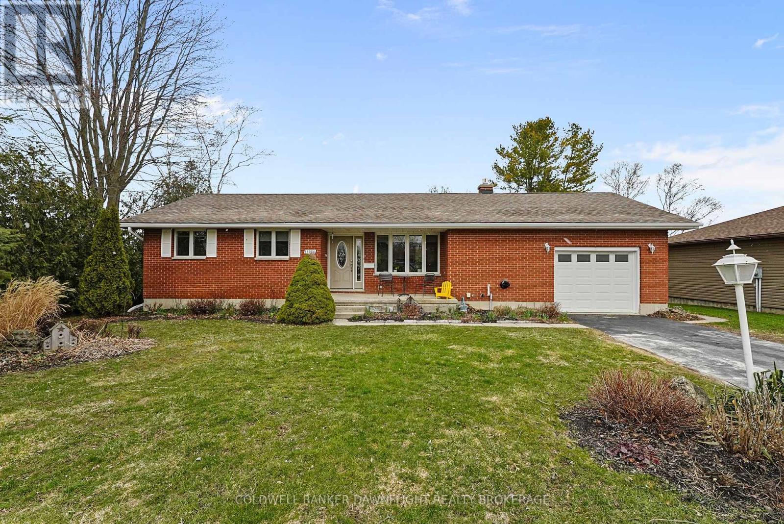 33960 QUEEN STREET - 1