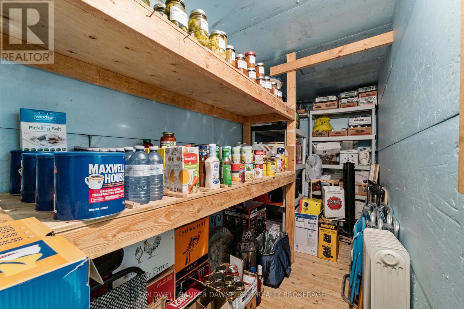 33960 QUEEN STREET Property Photo