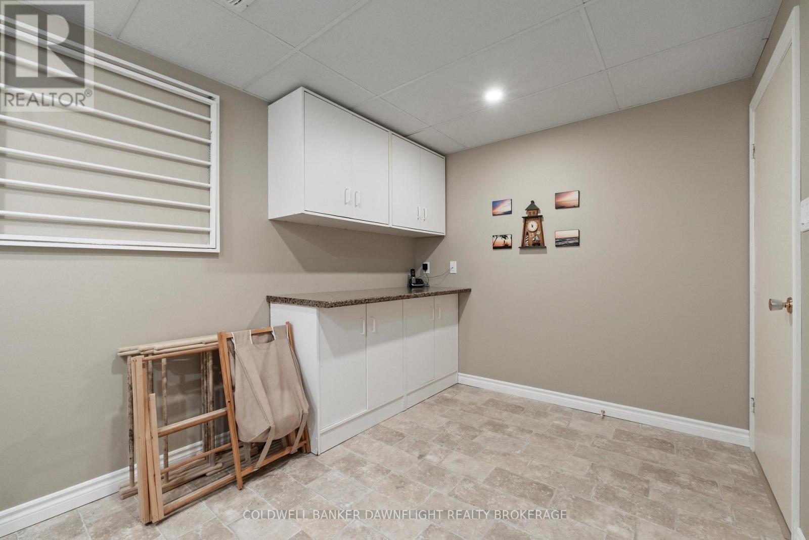 33960 QUEEN STREET Property Photo