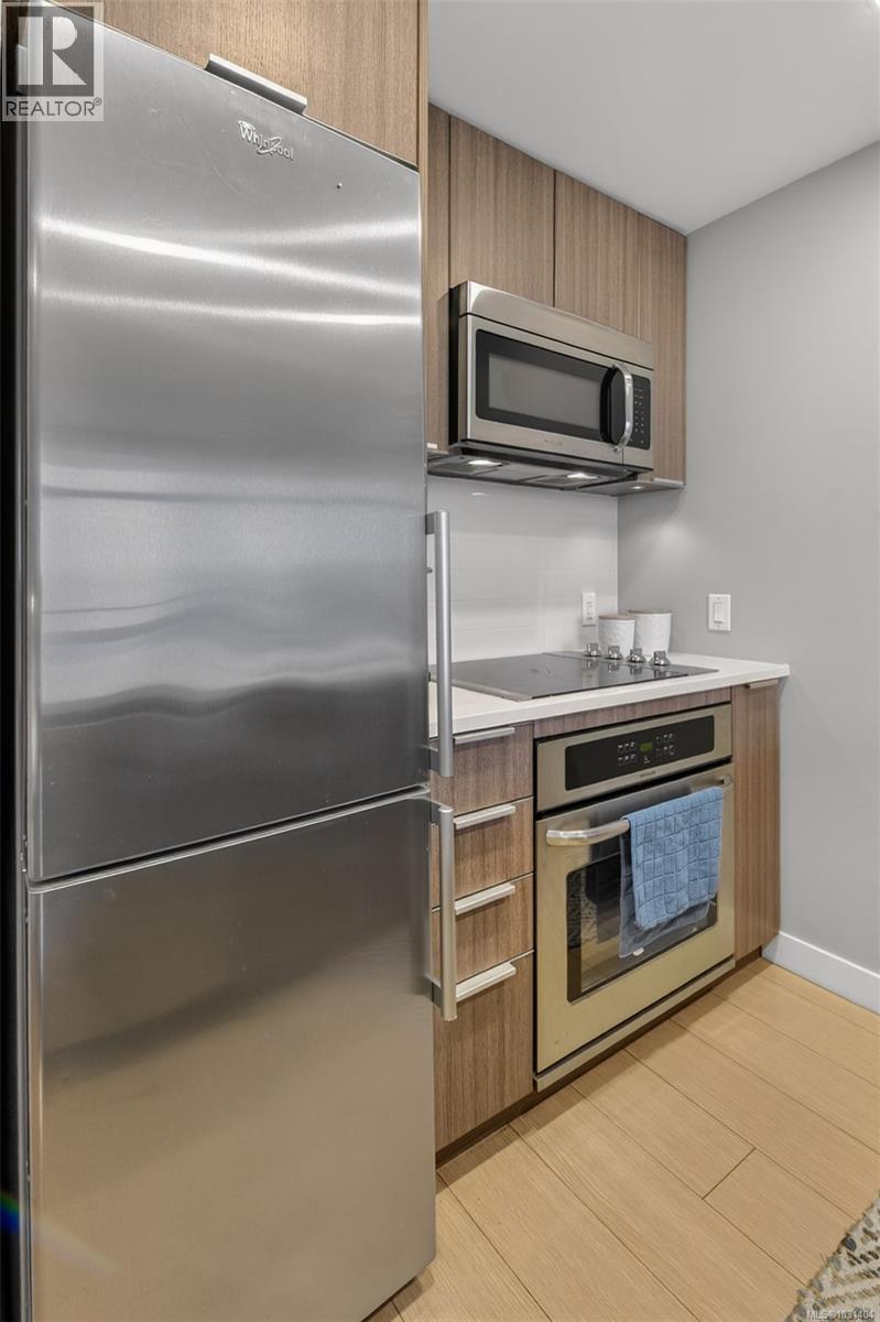 410 728 Yates Street, Victoria