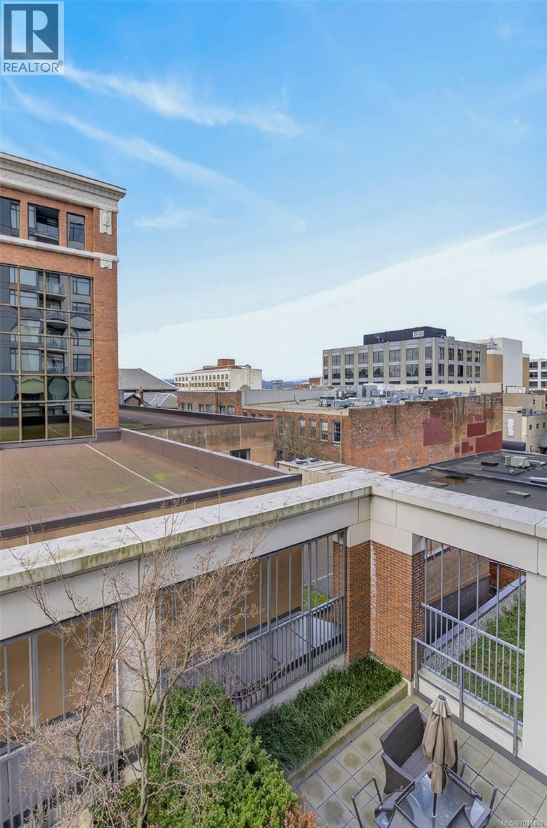 410 728 Yates Street, Victoria