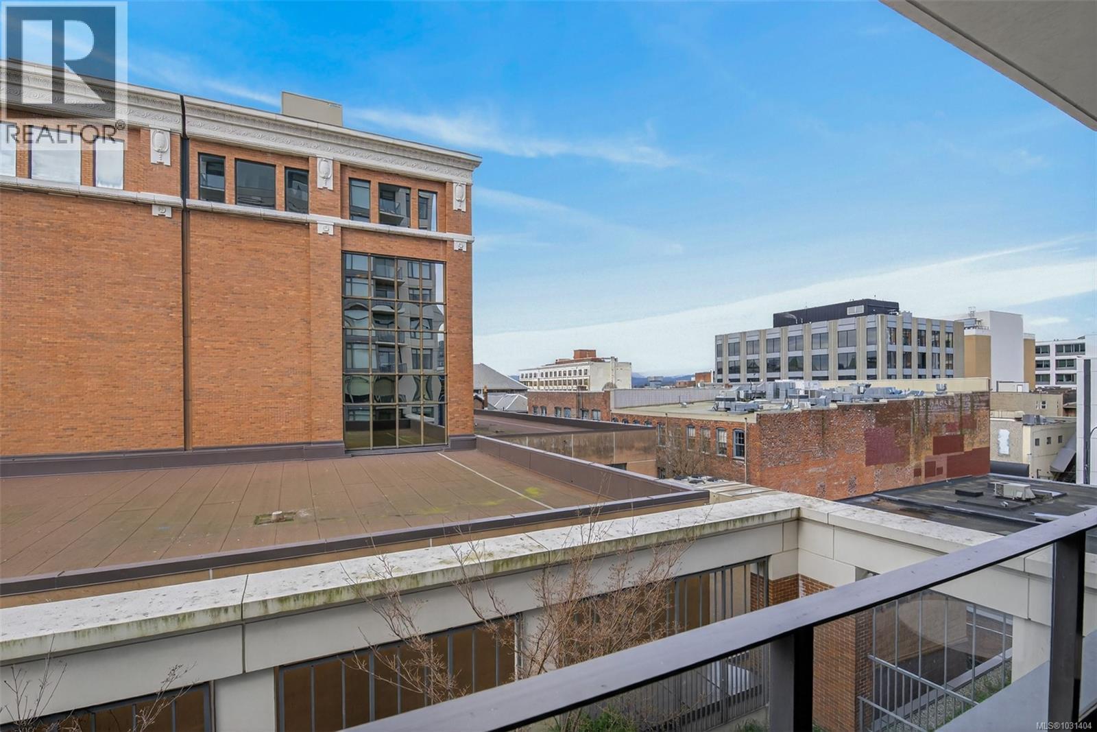 410 728 Yates Street, Victoria