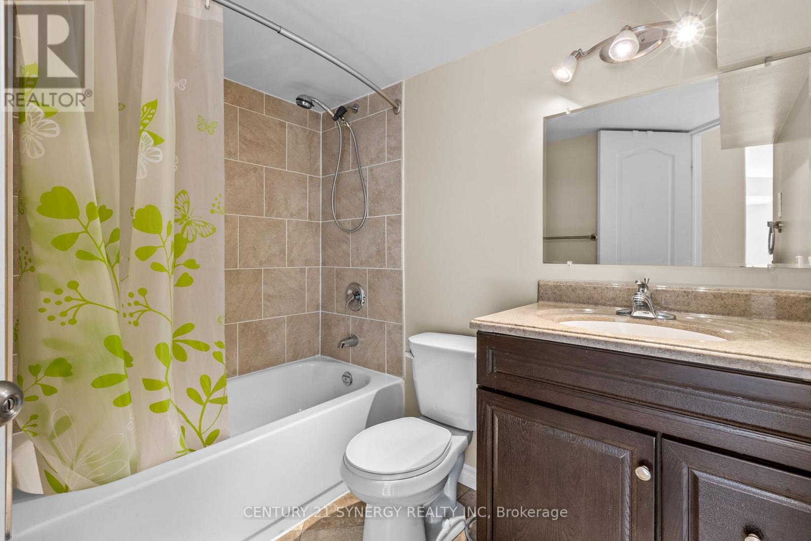 3 Bed, 3 Bath House for Sale in Ottawa – 430 FOXHALL WAY, Ottawa – MLS# X12973050 - Image 12
