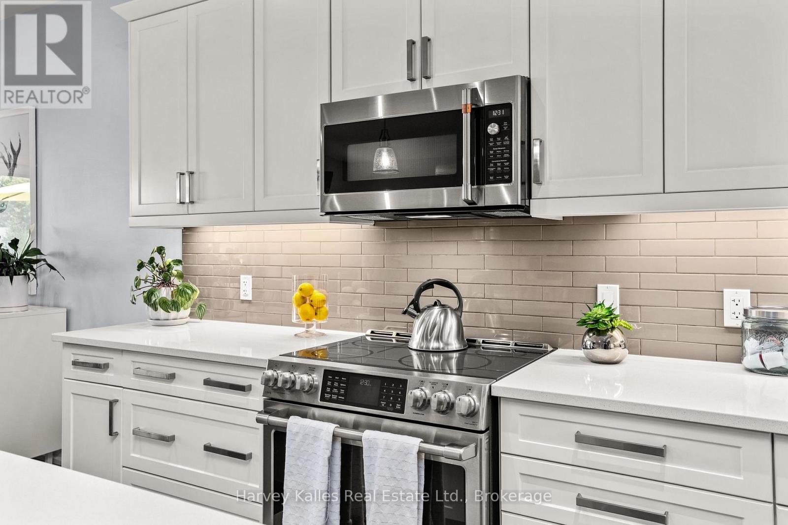 5 BRAESIDE CRESCENT - 6
