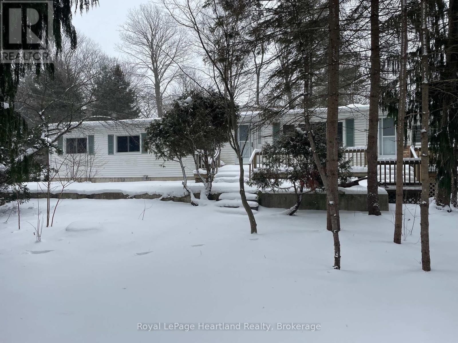 902 WHITE CEDAR DR. - 35791 BAYFIELD RIVER ROAD - Image 31