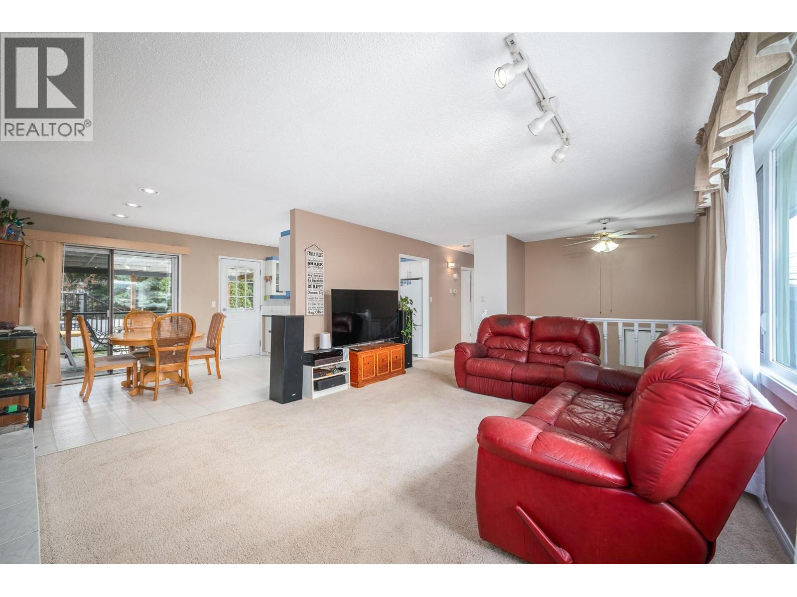  885 Camelia Road, Kelowna