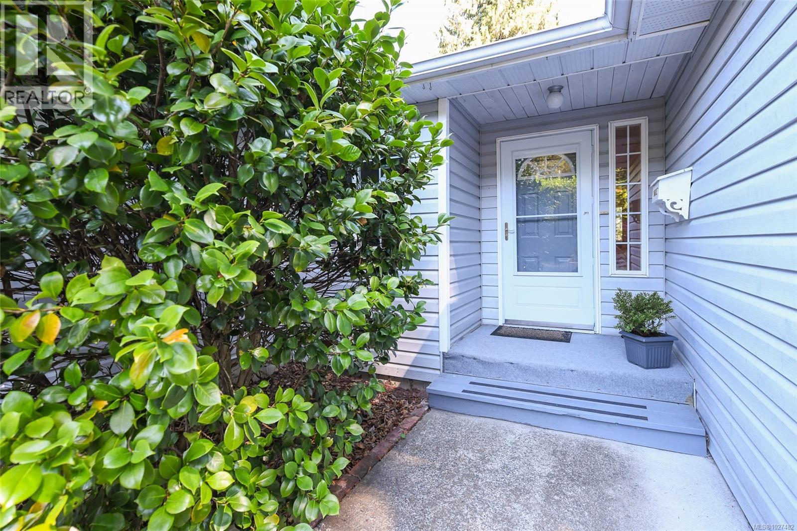 7730 Vivian Way - Image 2