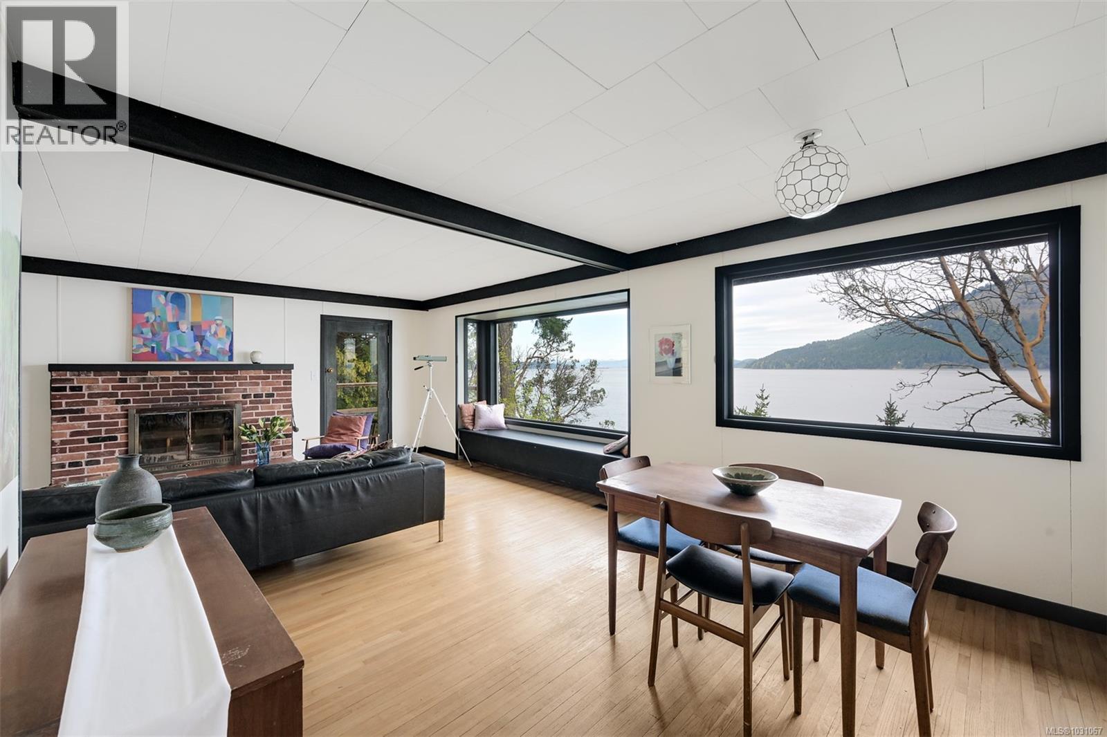 618 LANDS END RD - 5