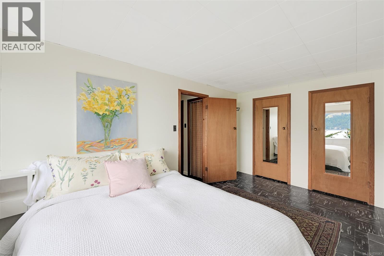 618 LANDS END RD - 27