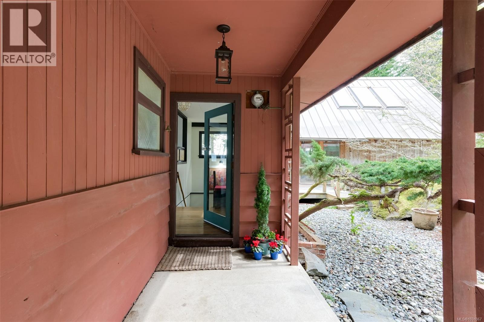 618 LANDS END RD - 11