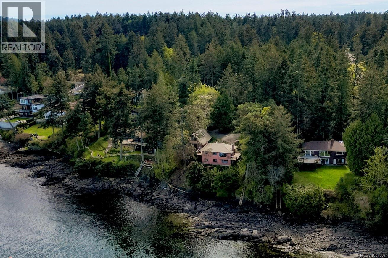 618 LANDS END RD - 34