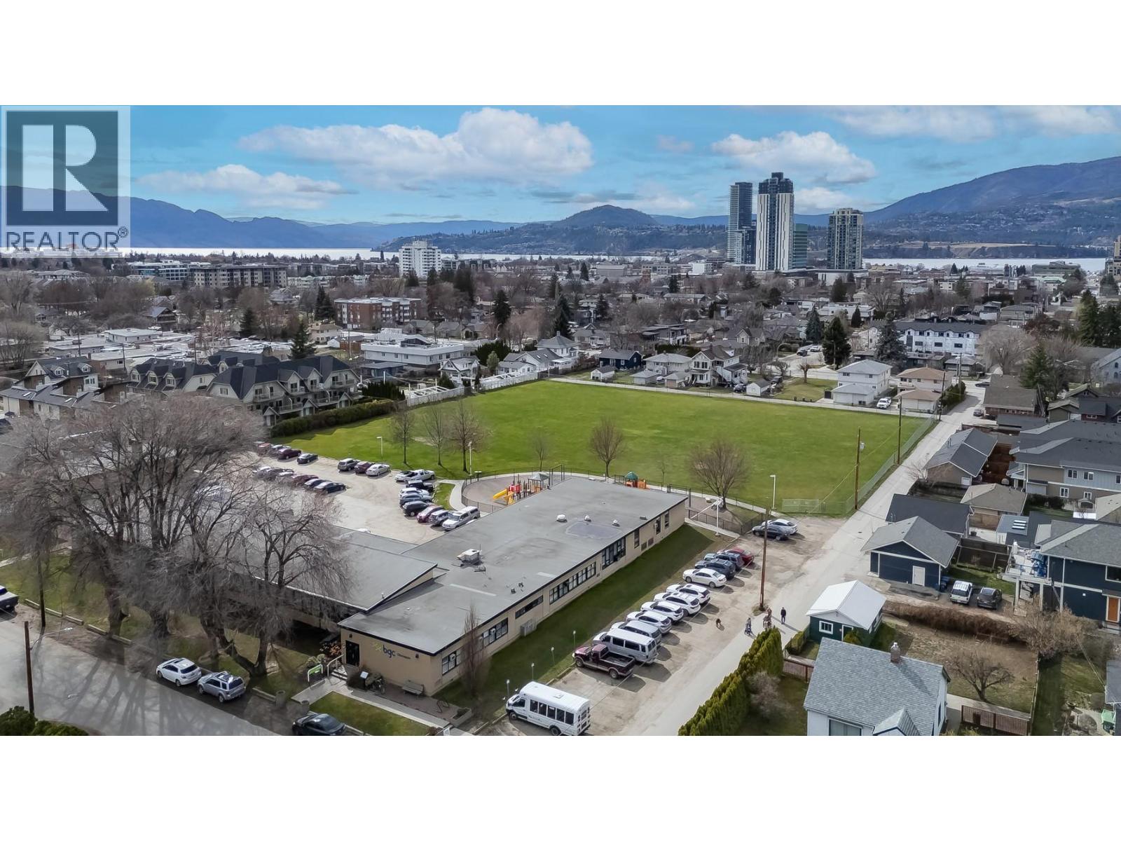  951 Stockwell Avenue, Kelowna