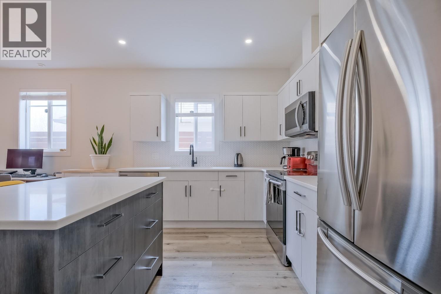  951 Stockwell Avenue, Kelowna