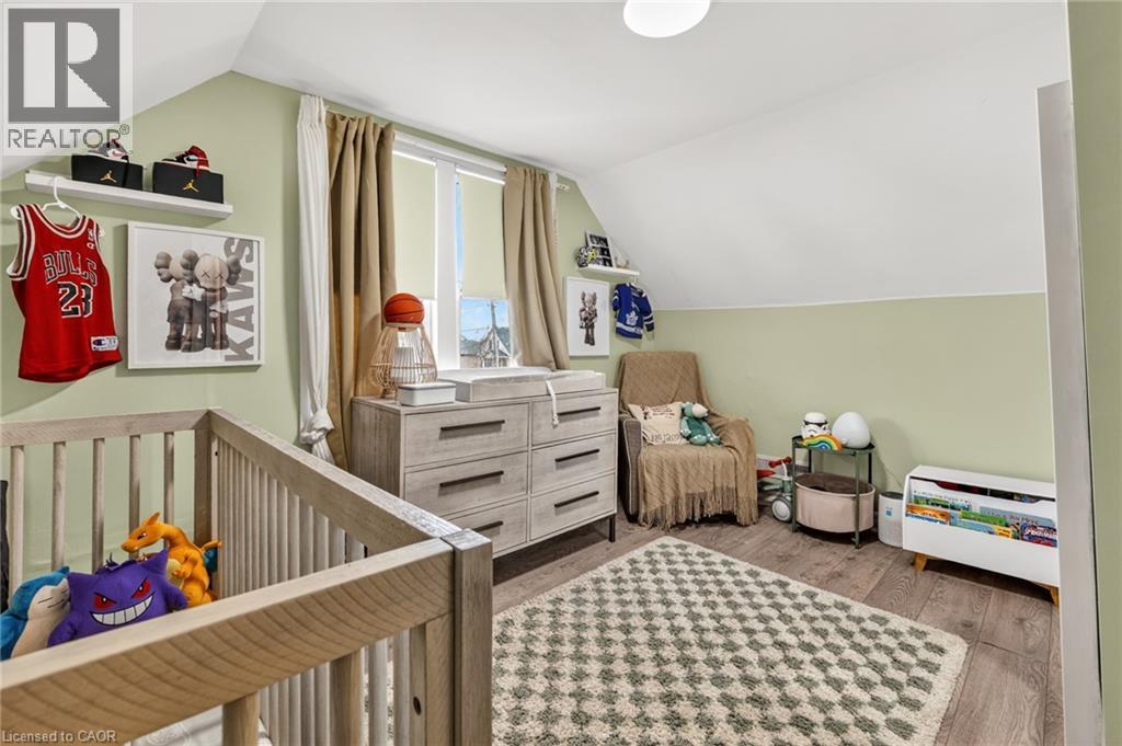 325 CROWLAND Avenue - 20