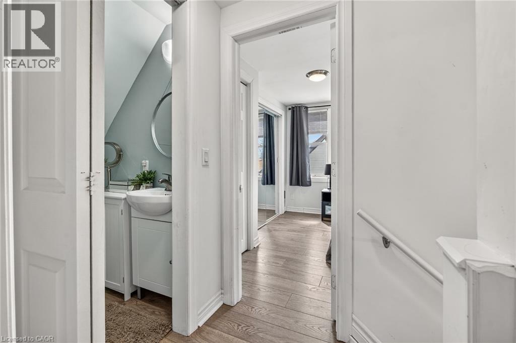 325 CROWLAND Avenue - 17