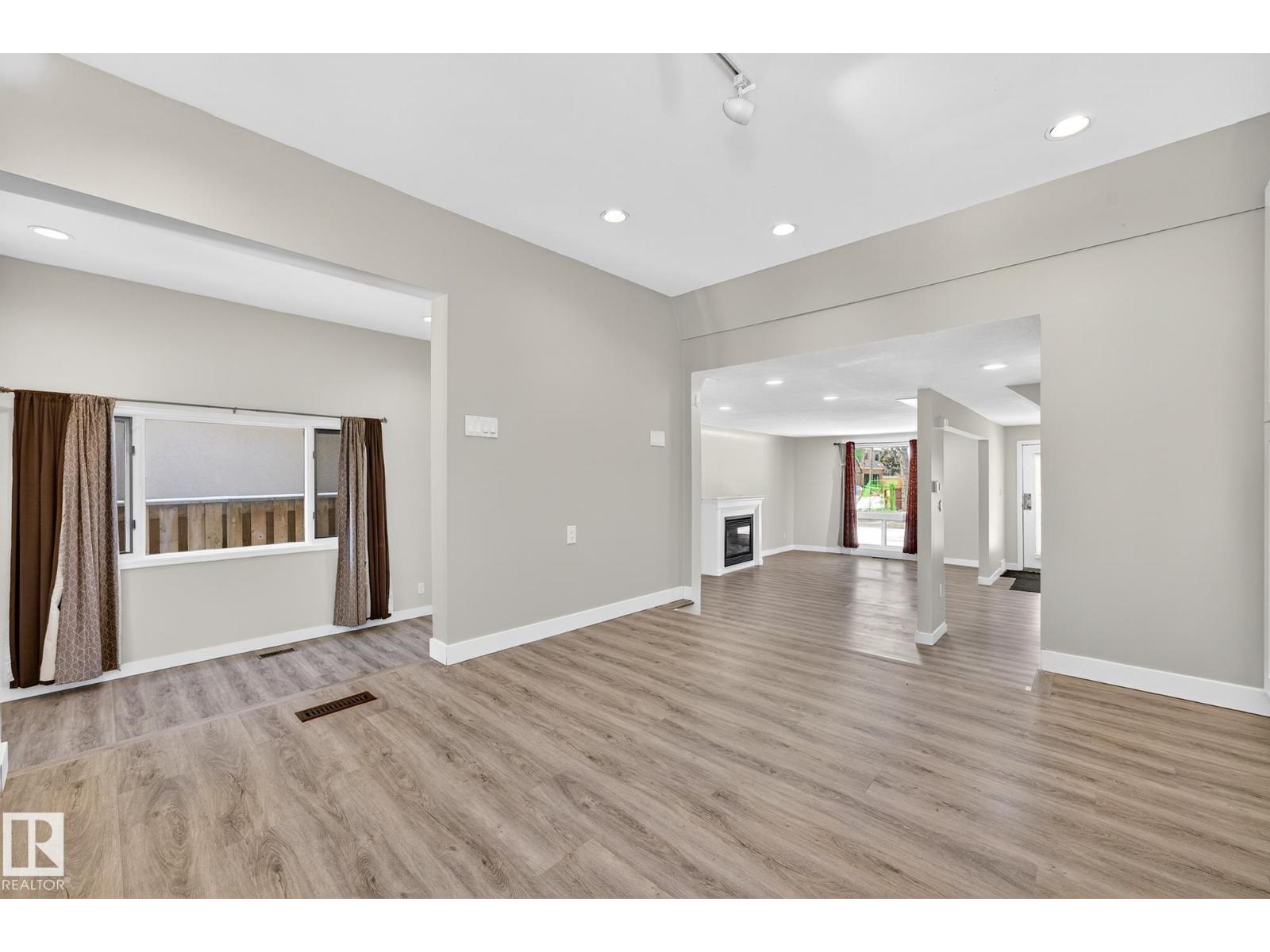 10519 140 ST NW, Edmonton