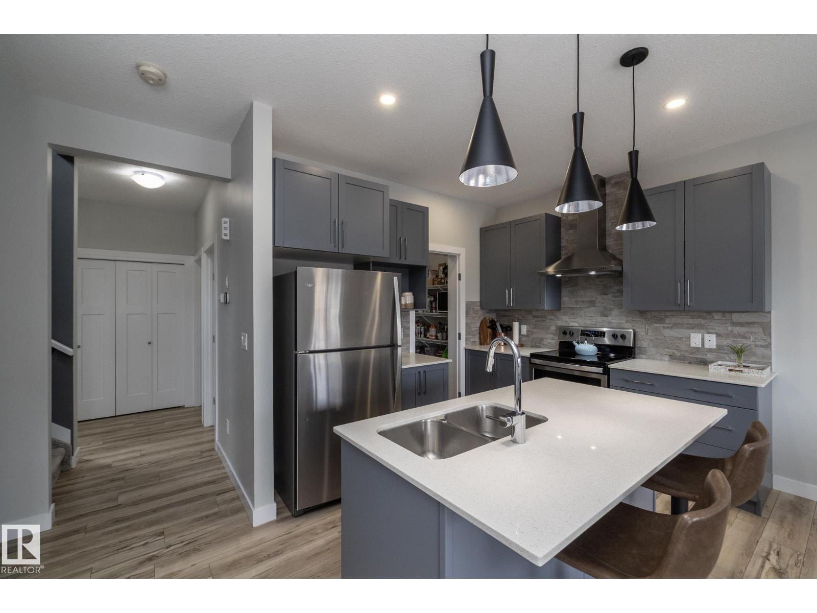 20650 94A AV NW, Edmonton