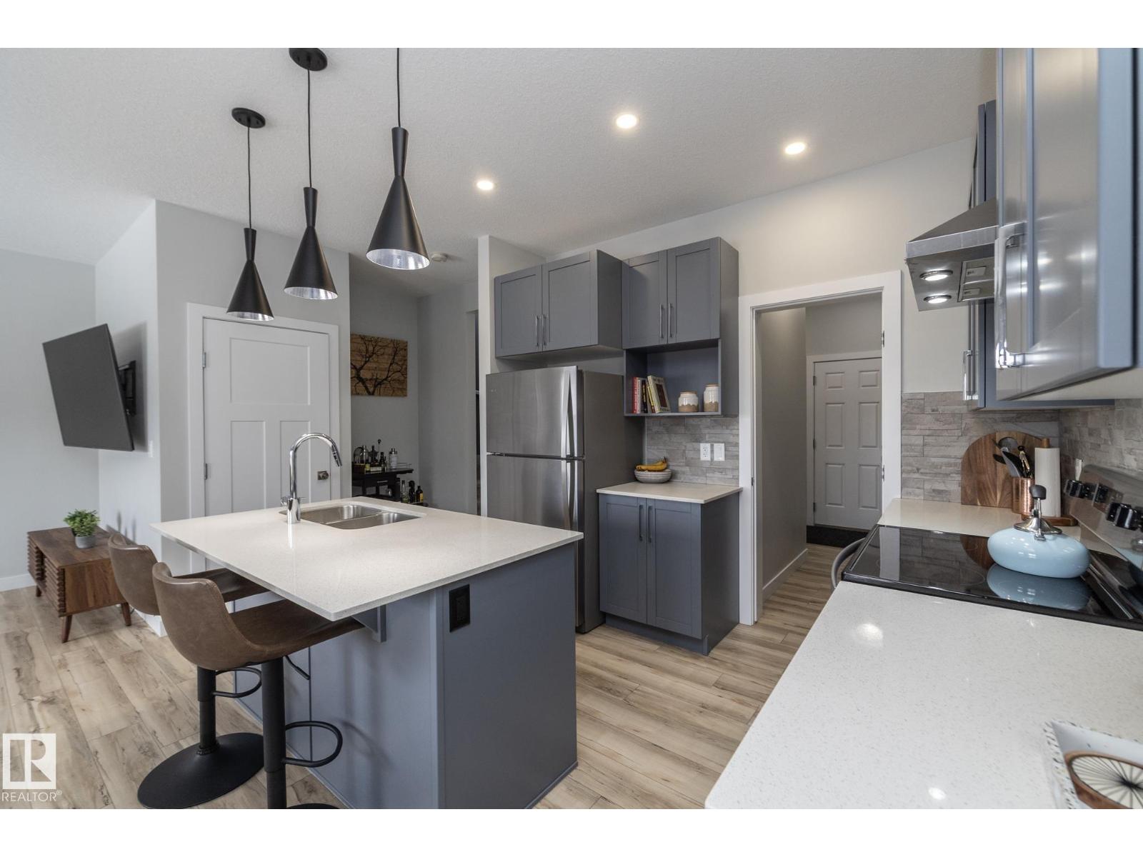 20650 94A AV NW, Edmonton