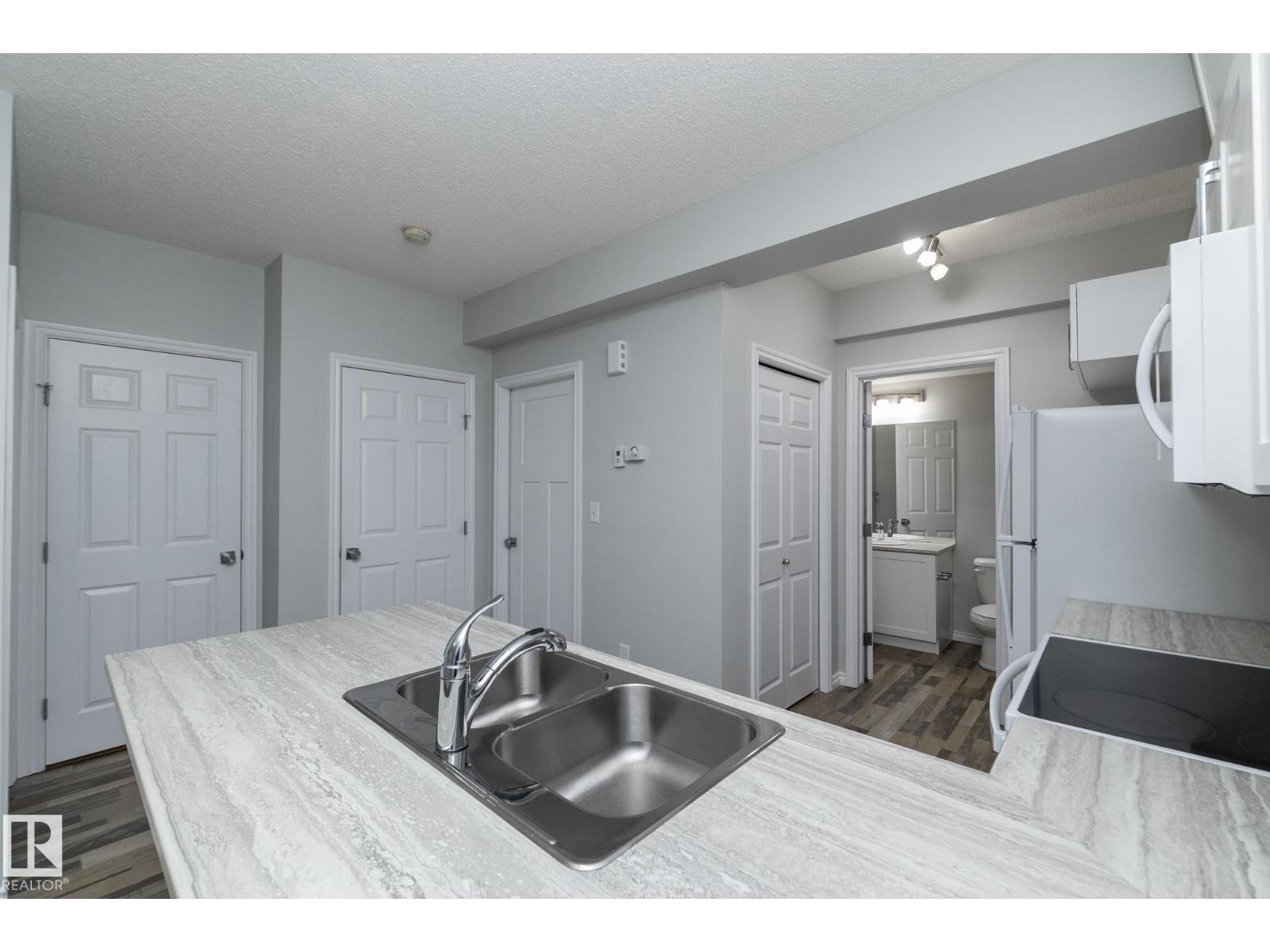 20650 94A AV NW, Edmonton