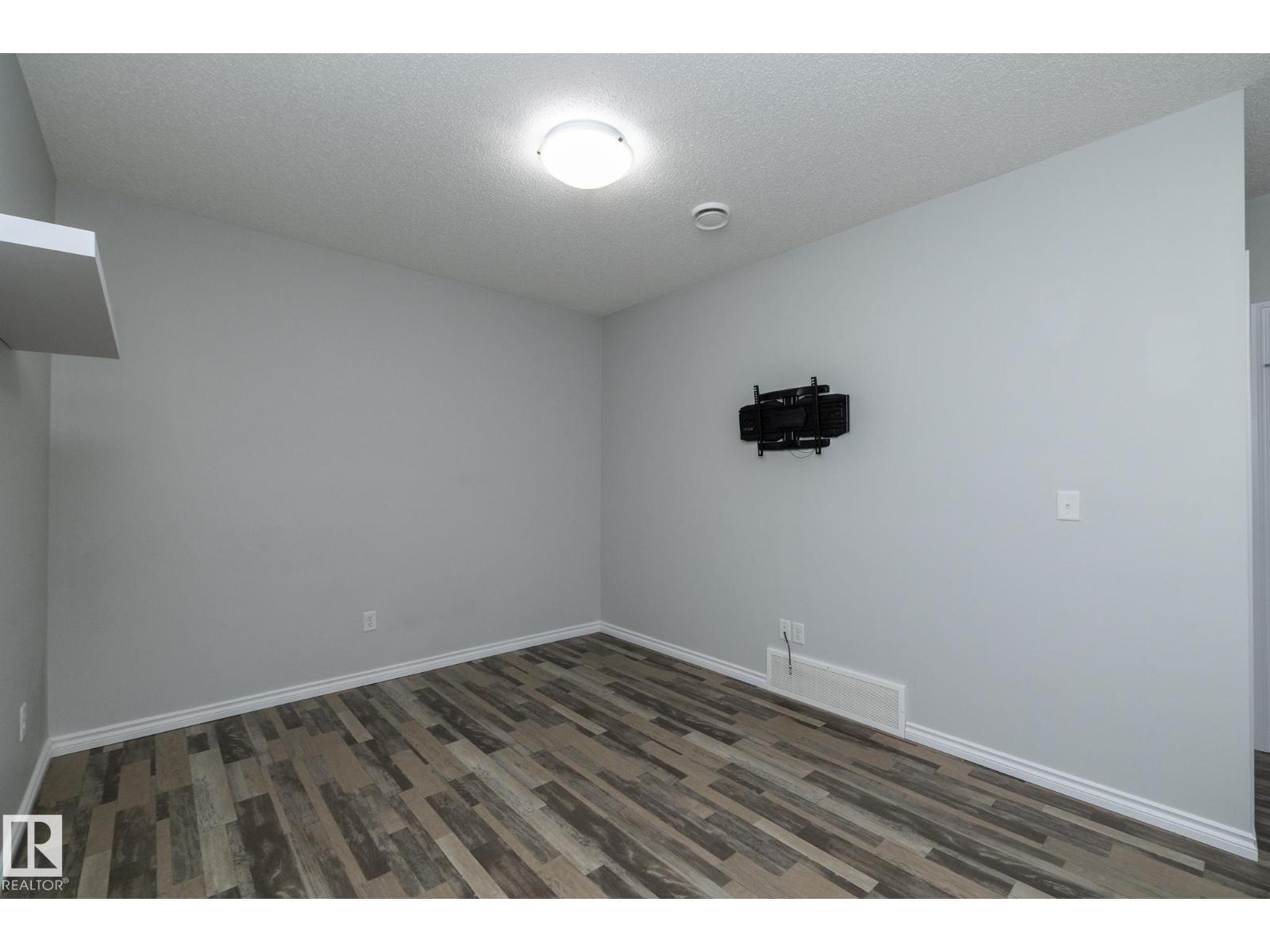 20650 94A AV NW, Edmonton