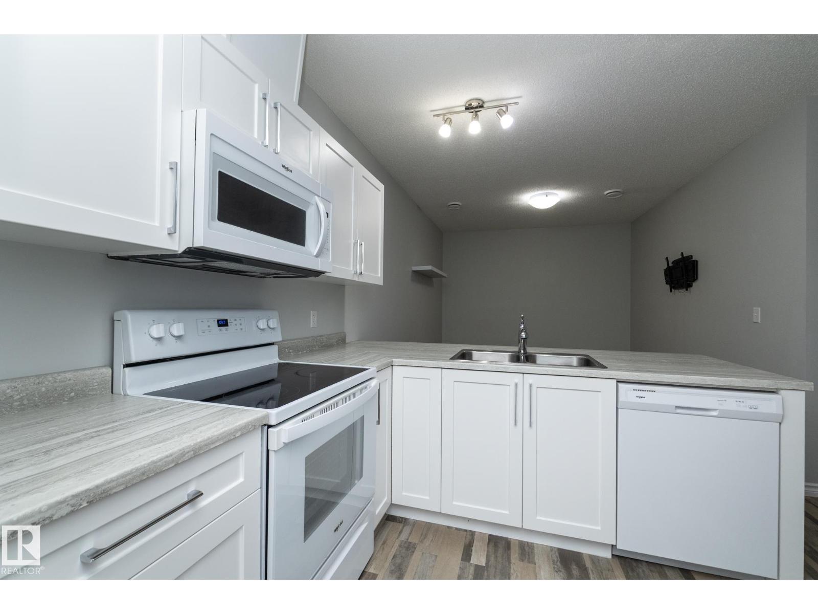 20650 94A AV NW, Edmonton