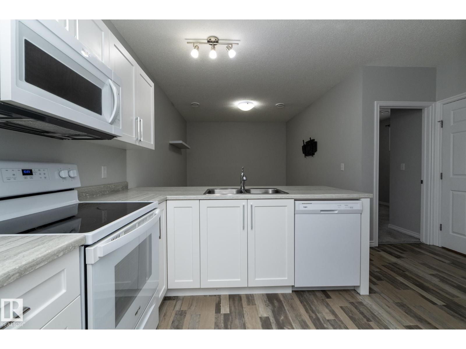 20650 94A AV NW, Edmonton