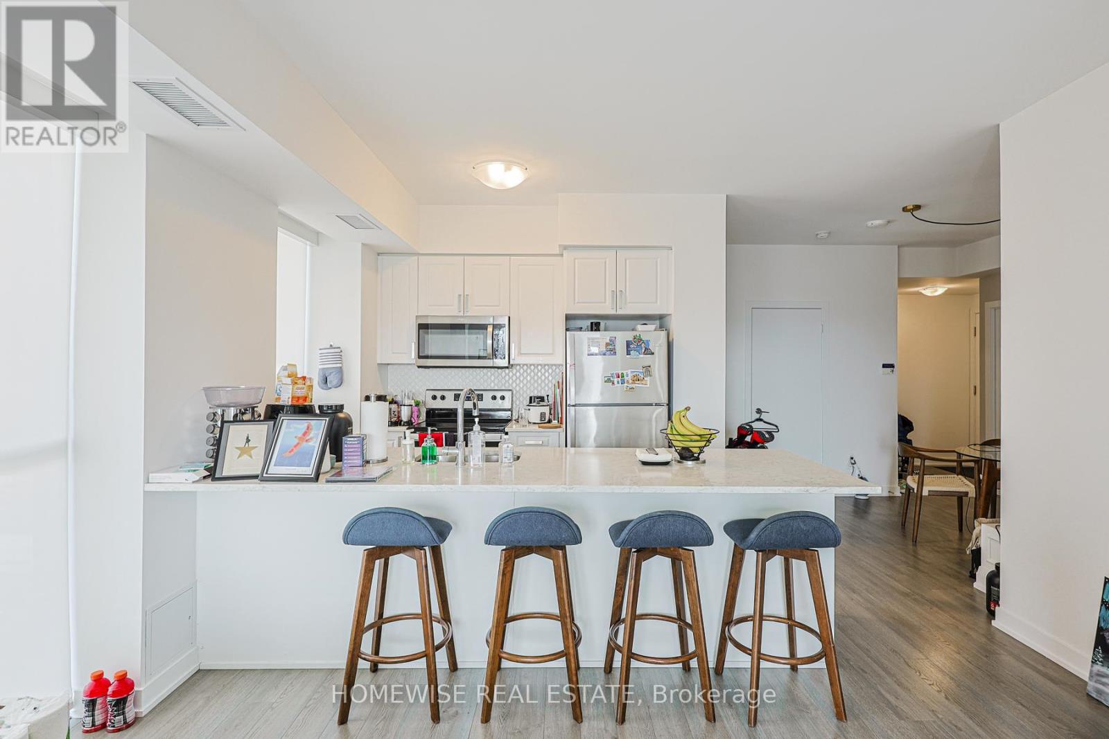 305 - 1603 EGLINTON AVENUE W