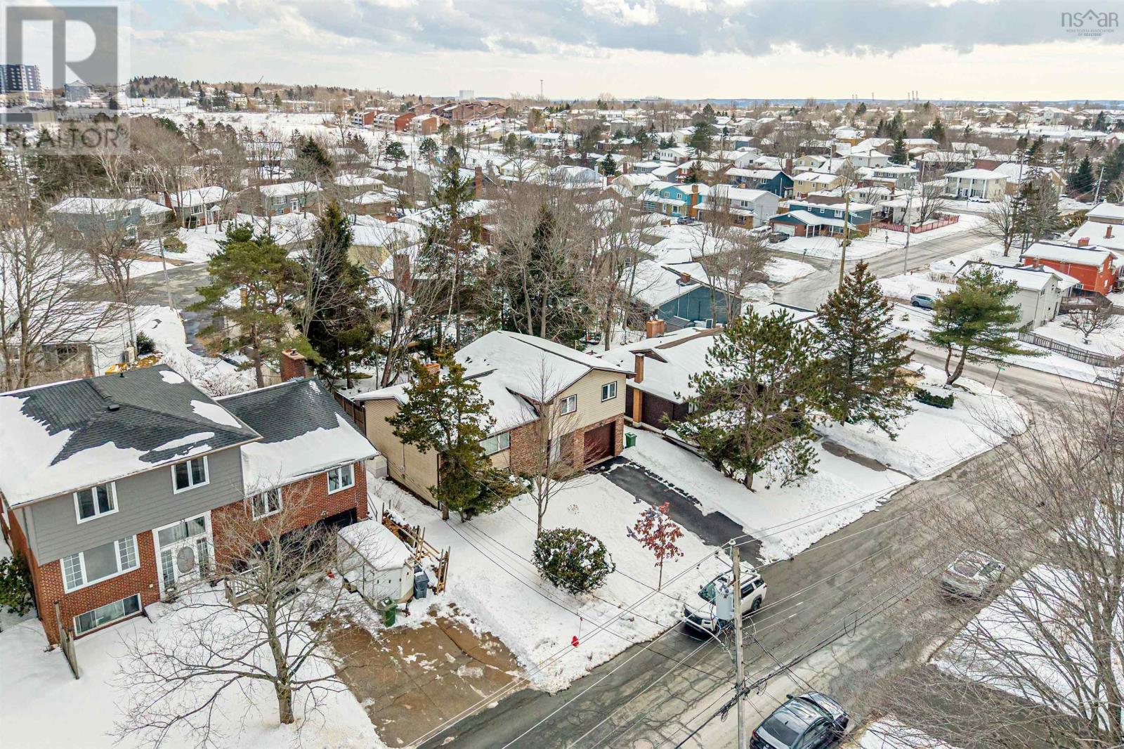 Property 39 of 44 of 35 Somerset Street