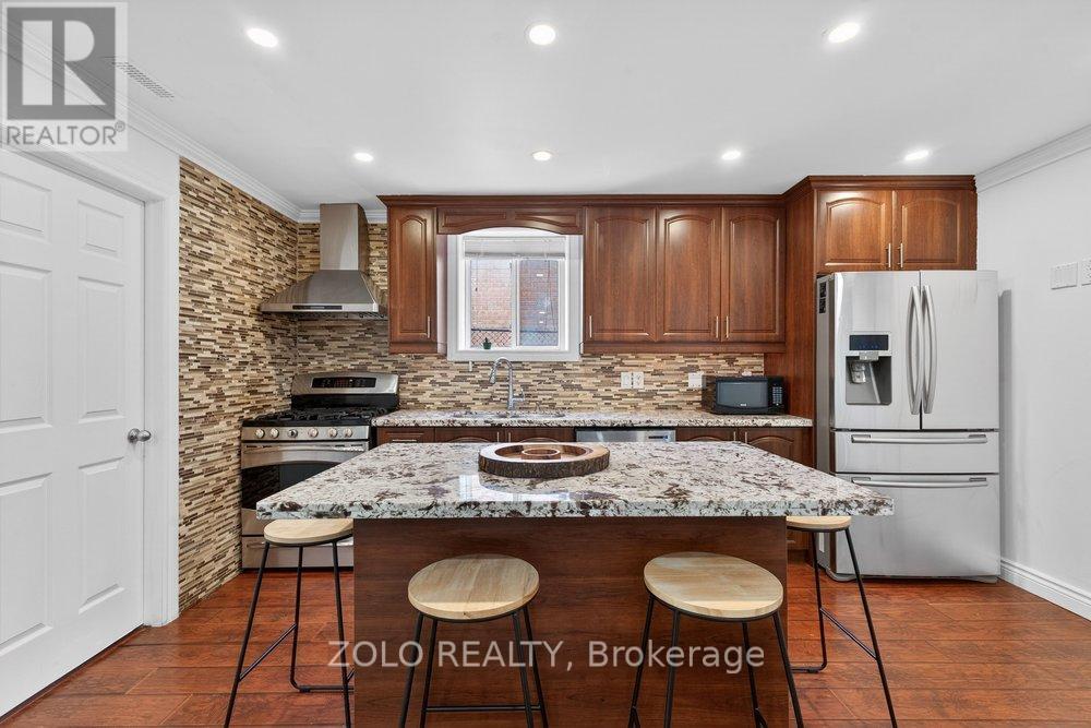 20 BRIDESBURG DRIVE - 33