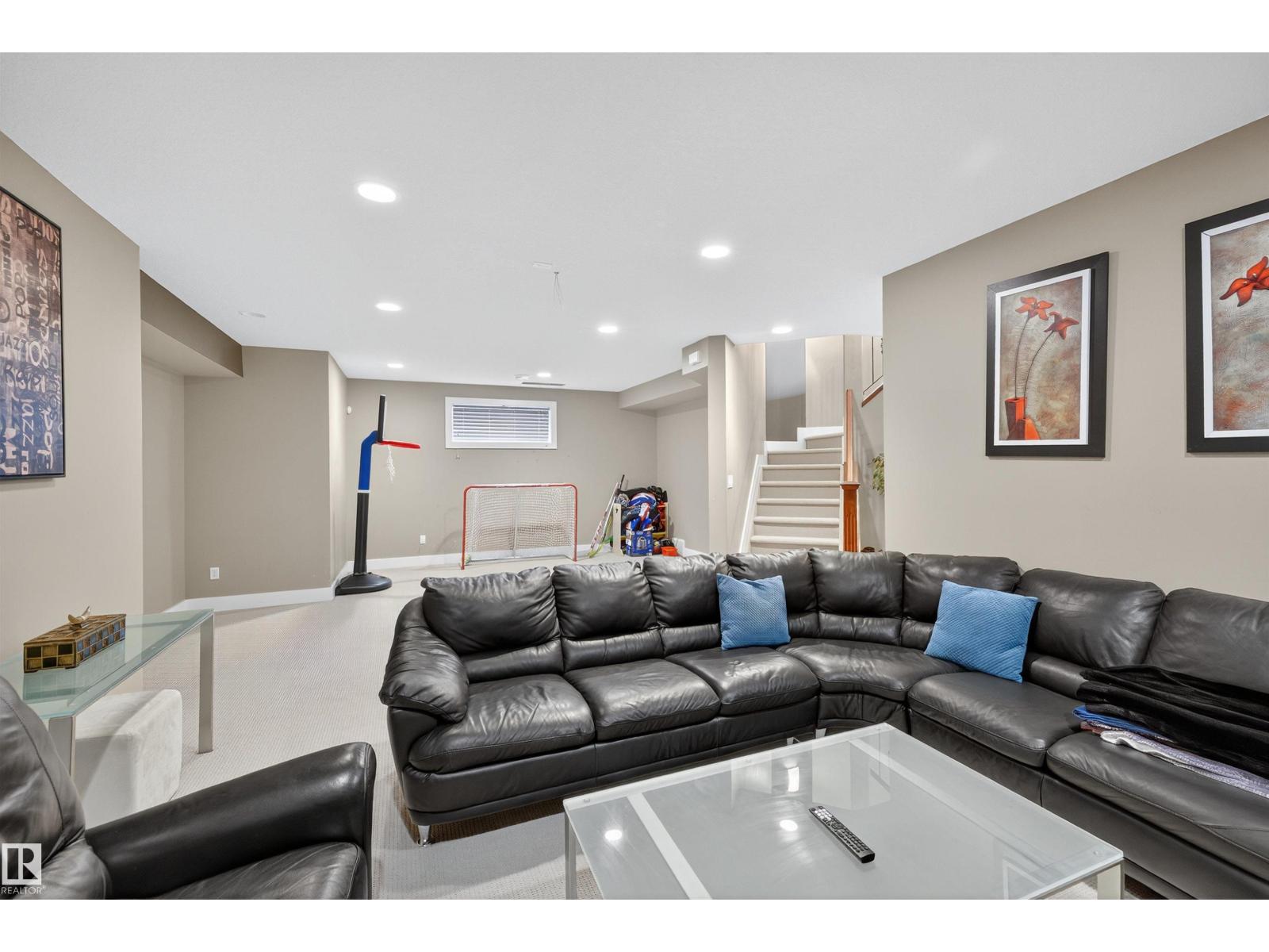 520 STEWART CR SW, Edmonton