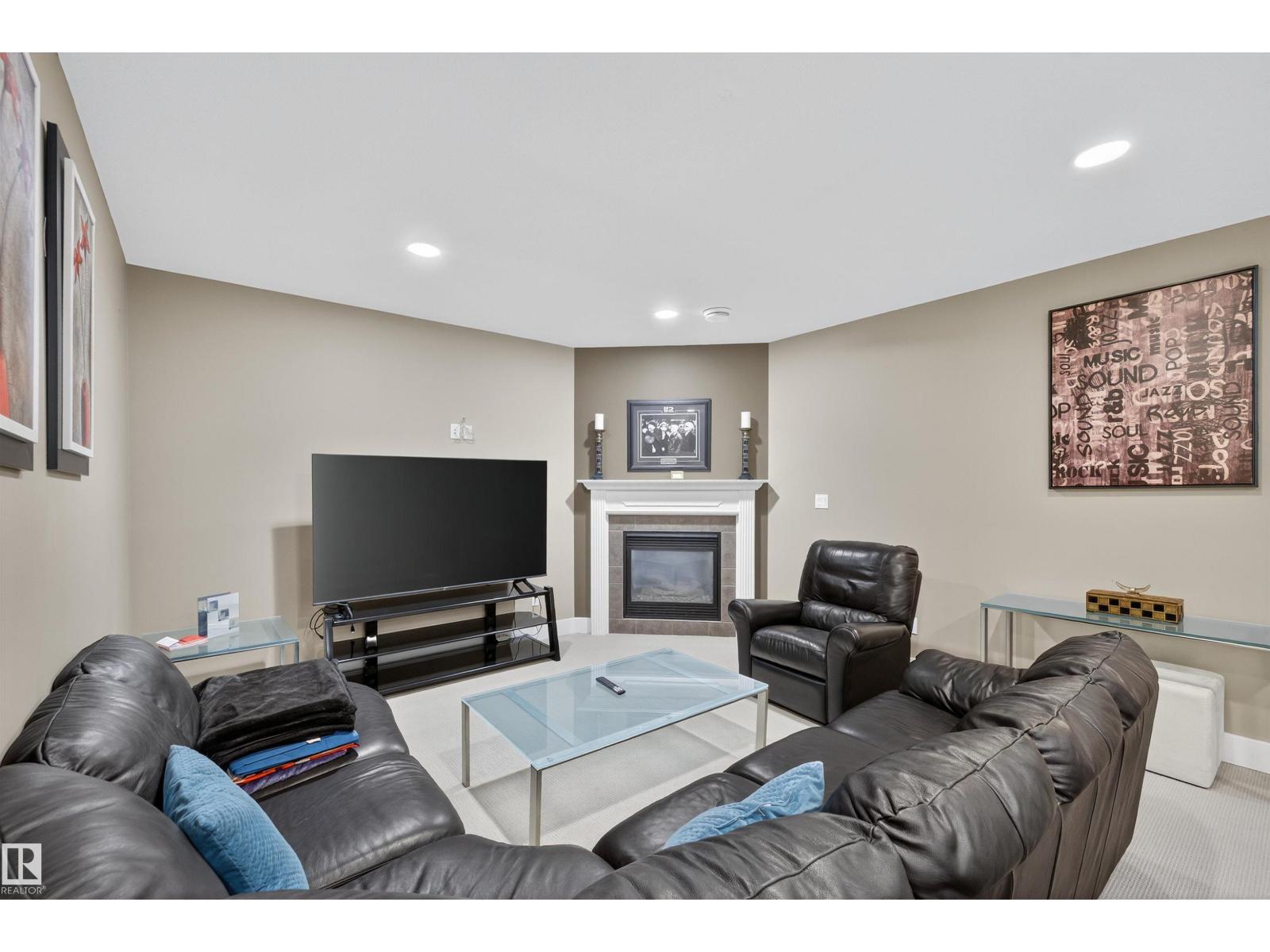 520 STEWART CR SW, Edmonton