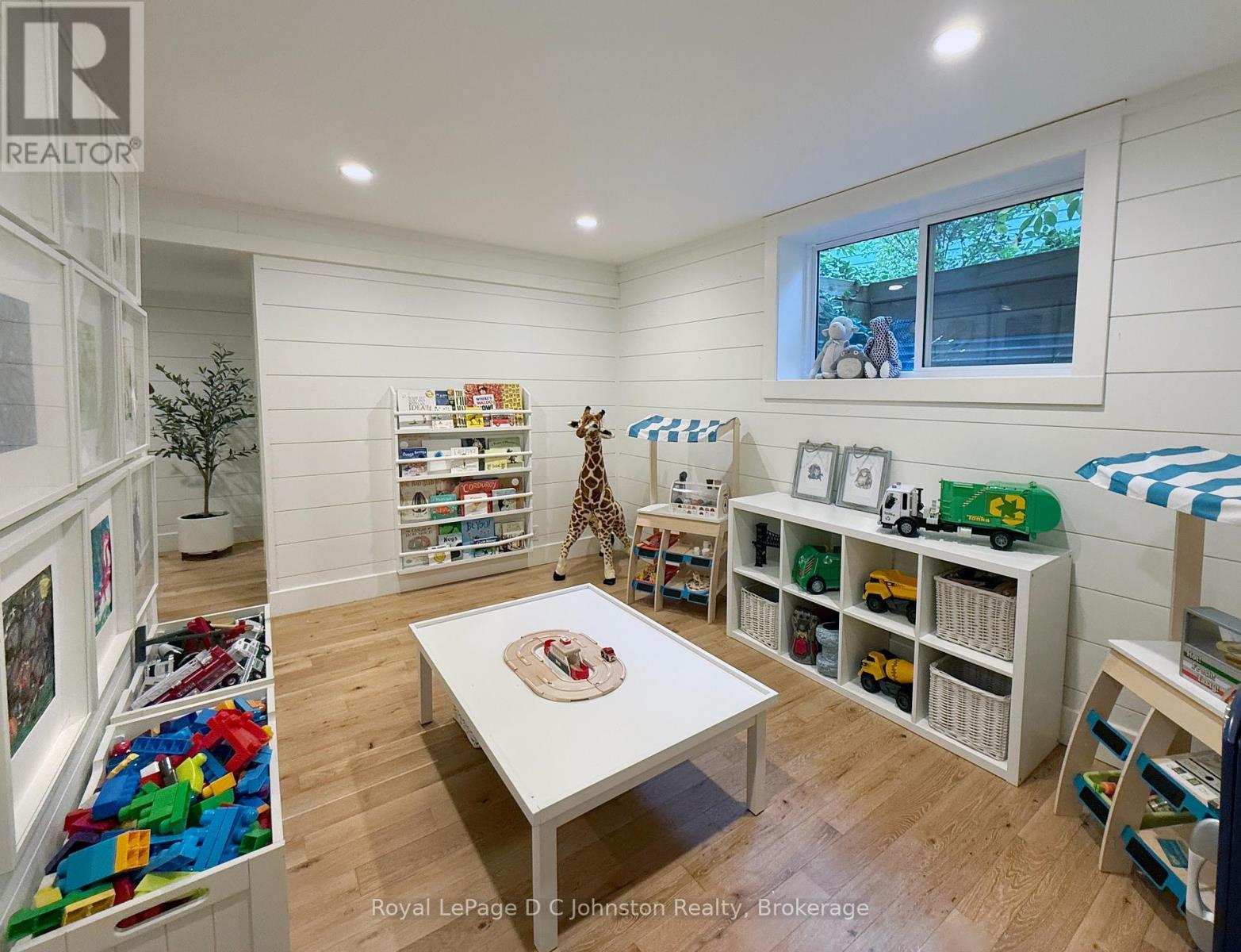 Playroom - could be converted to another bedroom
