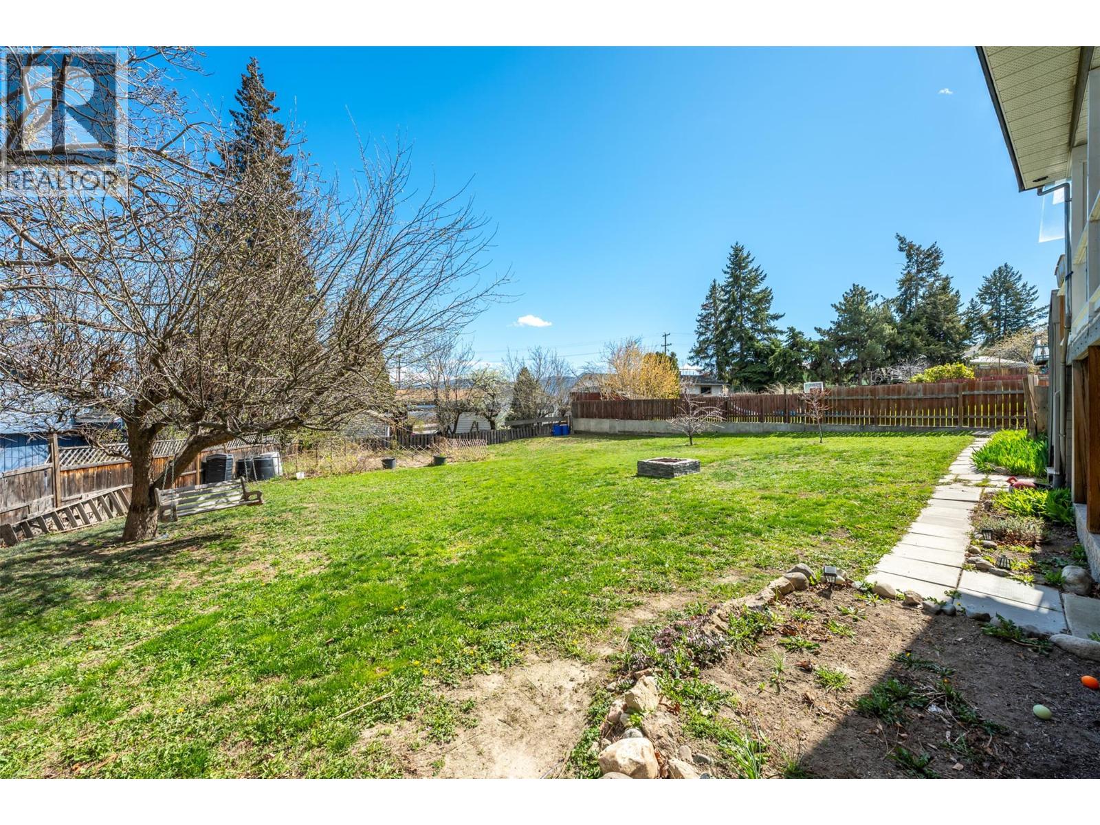 3853 Glenway Road - 10