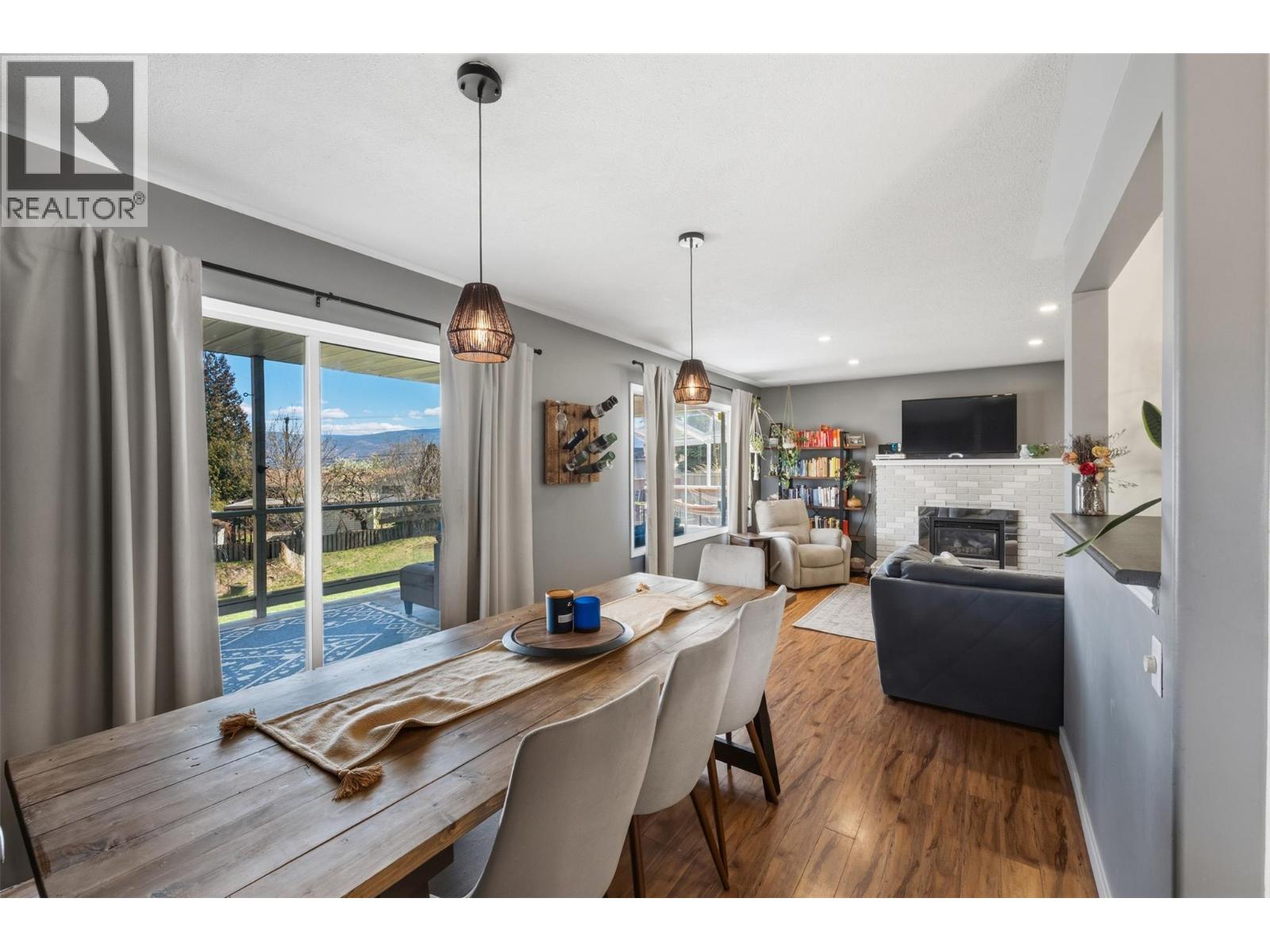 3853 Glenway Road - 15