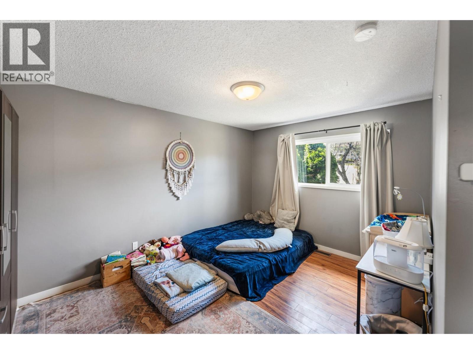 3853 Glenway Road - 22