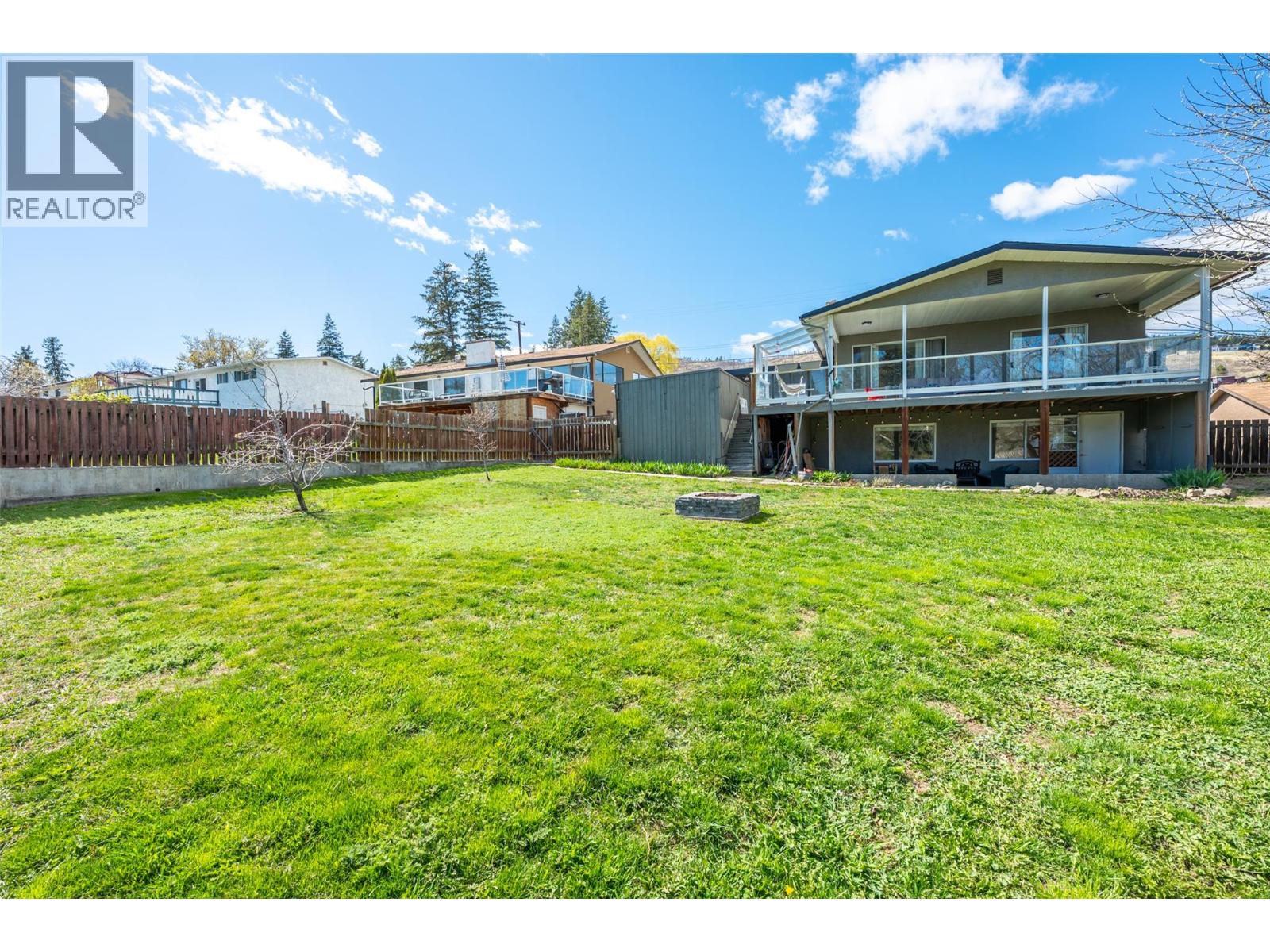 3853 Glenway Road - 9